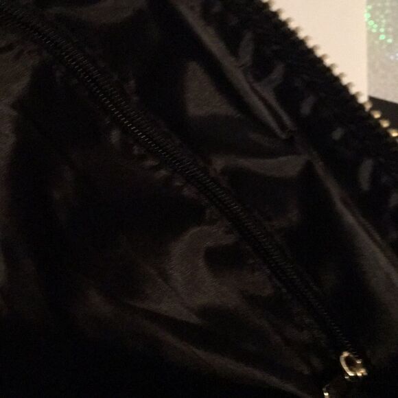 Lips and Lashes Bag - Picture 5 of 5